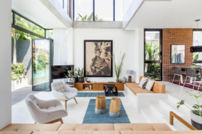 Отель Villa Pakuk  North Kuta